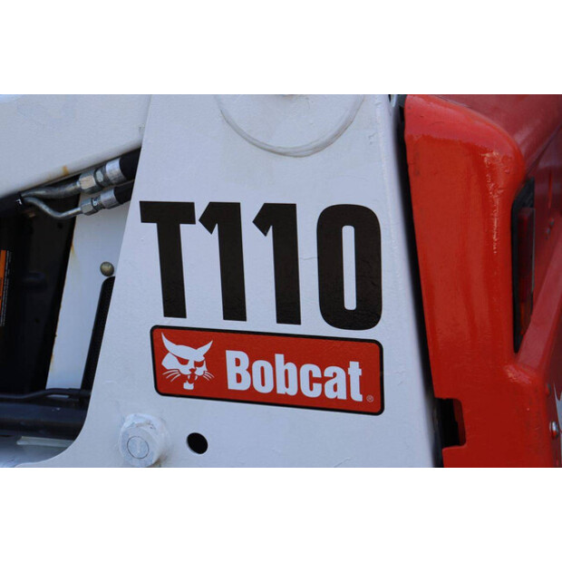 2014 بوبكات T110-49302785