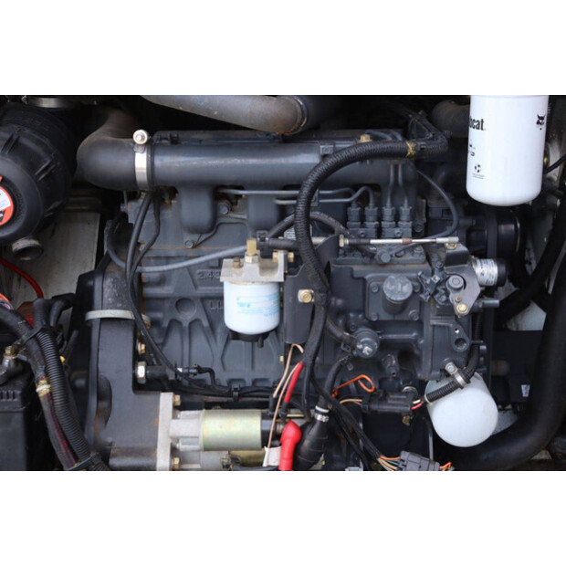 2014 بوبكات T110-49302789