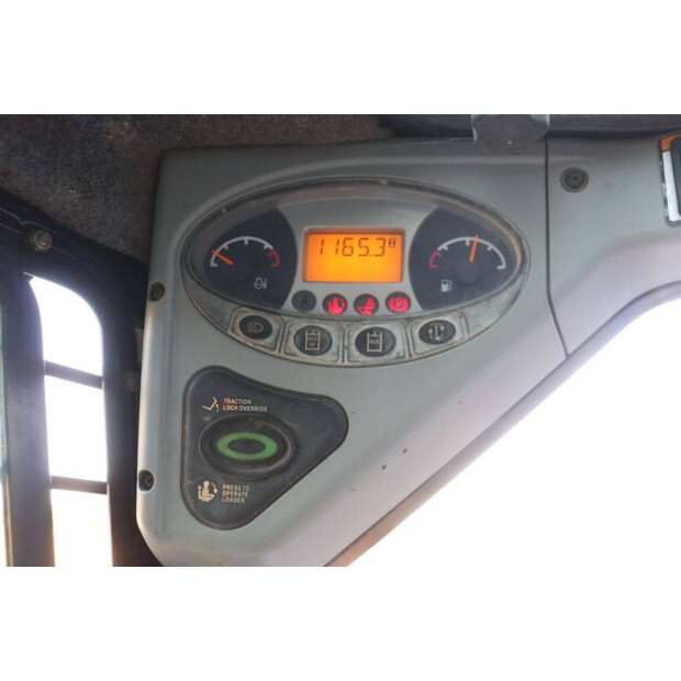 2014 بوبكات T110-49302800