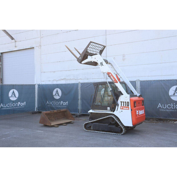 2014 بوبكات T110-49302804