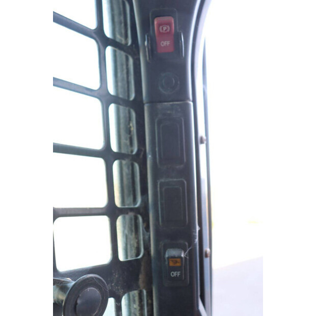 2015 بوبكات S590-49302843