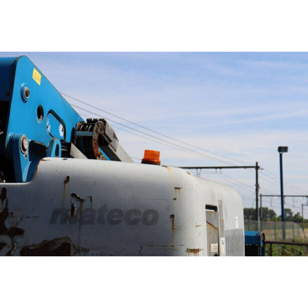 2012 Genie S-65-49302872