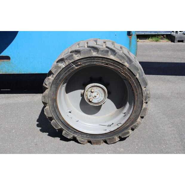 2012 Genie S-65-49302878