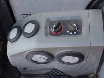 2020-bobcat-e20z-1493456-49302948