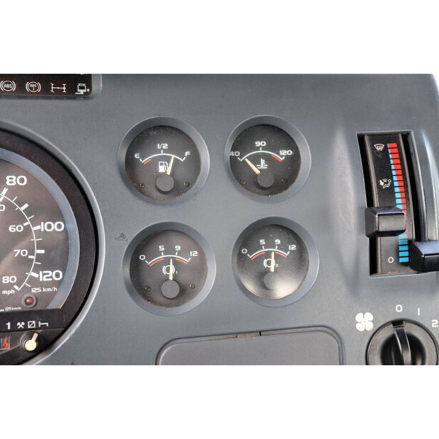 1999 DAF AE45-49303075