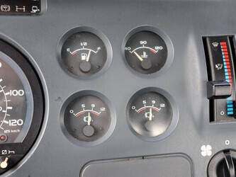 1999-daf-ae45-49303075