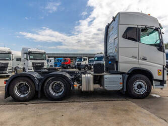 2018-volvo-fh550-1493395-49303091