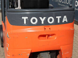 2017-toyota-7fbest13-1493465-49303272