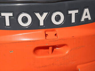 2017-toyota-7fbest13-1493465-49303274