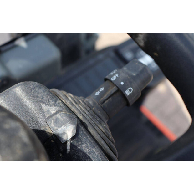 2017 Toyota 7FBEST13-49303281
