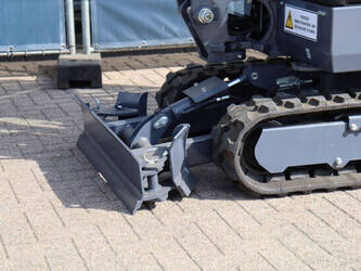 2025-eurotrac-sq18a-he18cp-49303439
