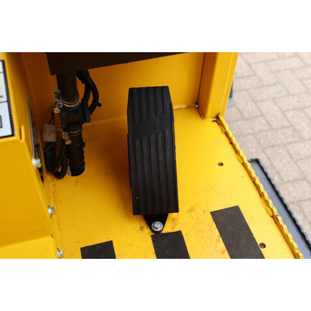 2020 Eurotrac W12-CIF-49303594