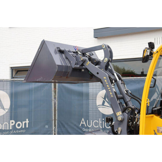 2020 Eurotrac W12-CIF-49303604