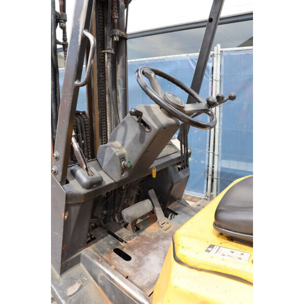 1991 Yale GLP25-E2185-49303661