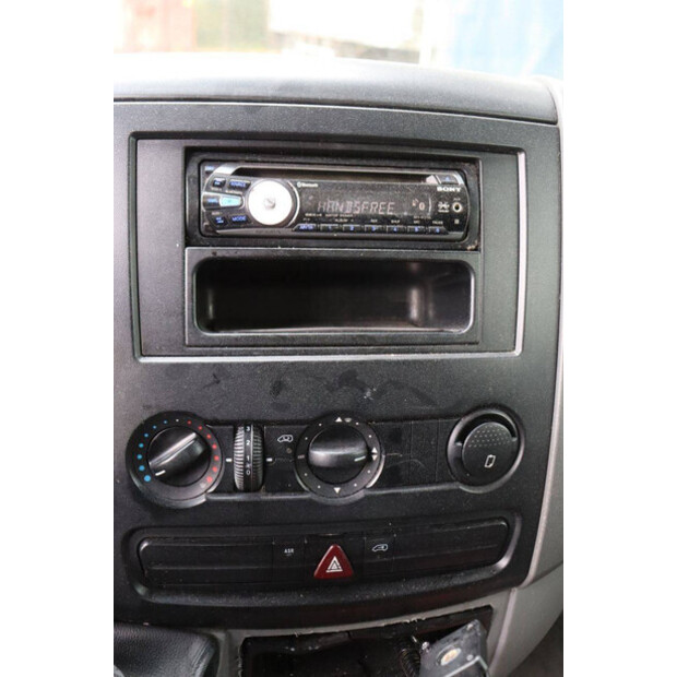 2010 Mercedes-Benz 310CDI-49304096