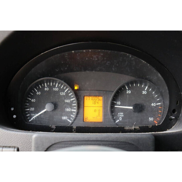 2010 Mercedes-Benz 310CDI-49304098