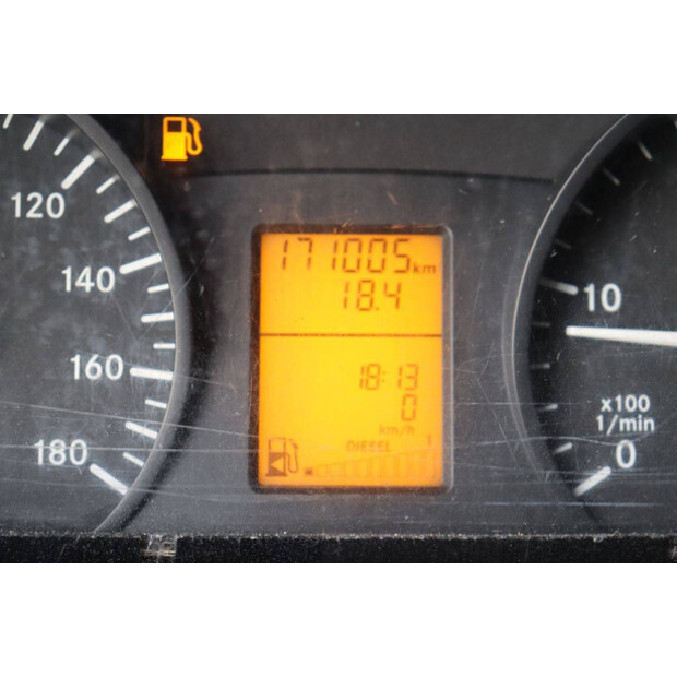 2010 Mercedes-Benz 310CDI-49304099