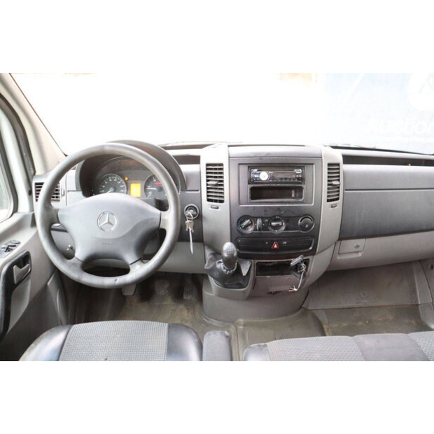 2010 Mercedes-Benz 310CDI-49304104