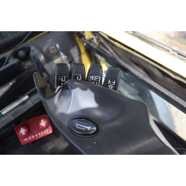 2010 Hyster H8.0FT9-49304311