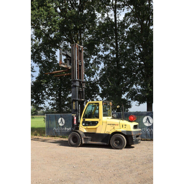 2010 Hyster H8.0FT9-49304320