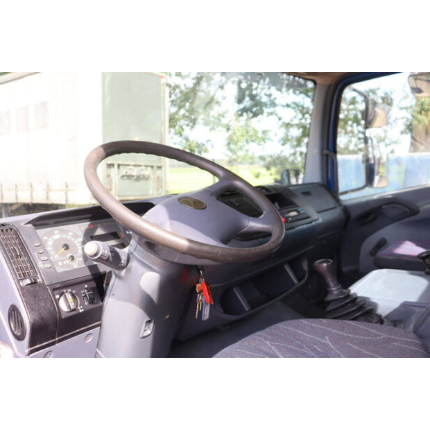 2001 مرسيدس بنز 970.02-49304480