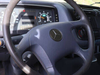 2001-mercedes-benz-970-02-49304482