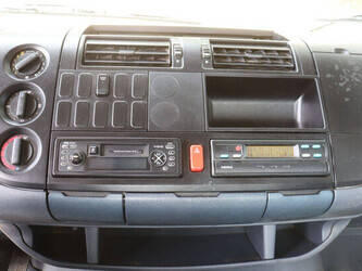 2001-mercedes-benz-970-02-49304486
