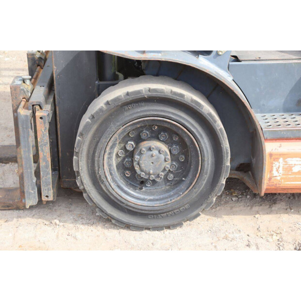 1998 تويوتا 42-6FGF25-49304511