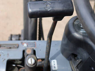 1998-toyota-42-6fgf25-1493503-49304525
