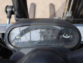 1998-toyota-42-6fgf25-1493503-49304526