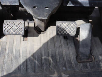 2007-daewoo-doosan-g25p-49304558