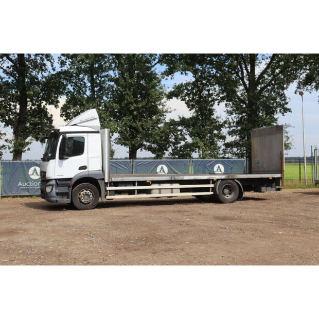 2017 Mercedes-Benz Actros 2024-49304683