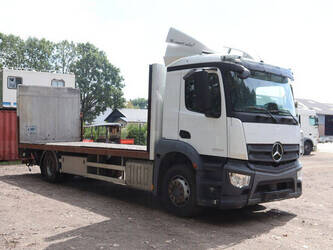 2017-mercedes-benz-actros-2024-49304689