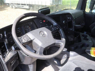 2017-mercedes-benz-actros-2024-49304724