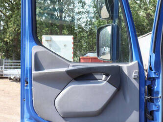 2008-daf-fa-lf45g12-1493510-49304781