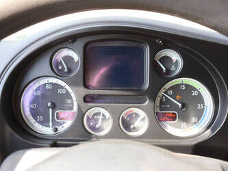 2008-daf-fa-lf45g12-1493510-49304795