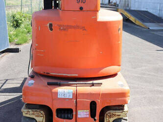 2008-jlg-toucan-1210-1493513-49304866