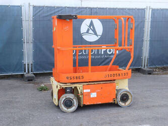 Image for AERIAL LIFTS 2014 JLG 1230ES