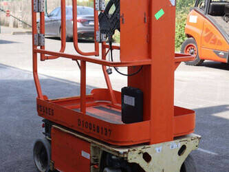 2014-jlg-1230es-1493514-49304896