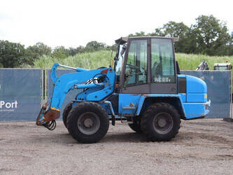 Image de CHARGEUSES SUR PNEUS 2002 Ahlmann AZ85t