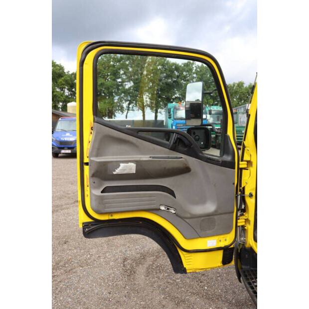 2024 MITSUBISHI 7C18-49305047
