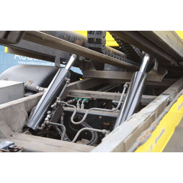2024 MITSUBISHI 7C18-49305070