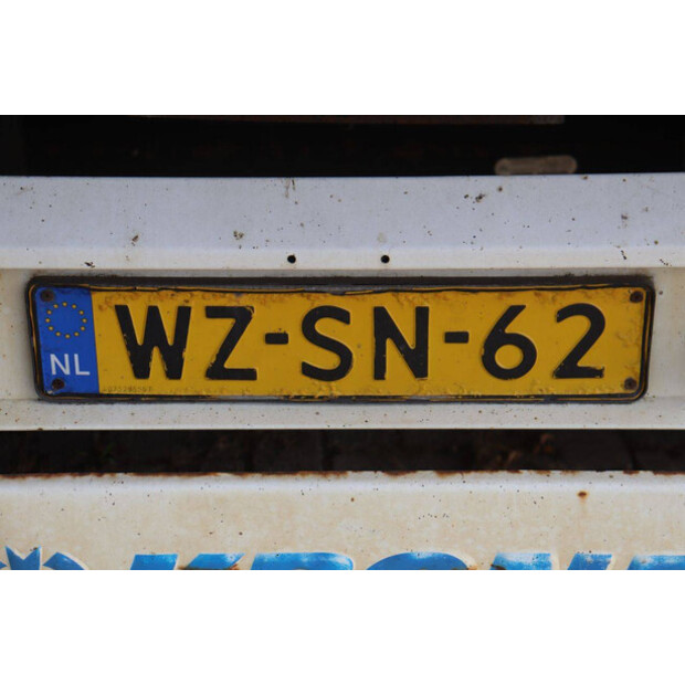 2008 كرون AZ-49305147