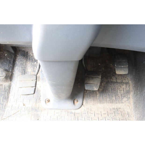 2012 Scania P280-49305296