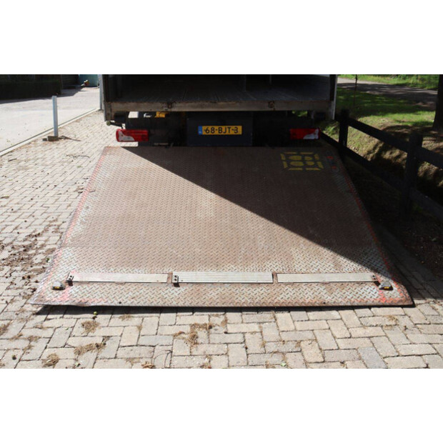 2012 Scania P280-49305313