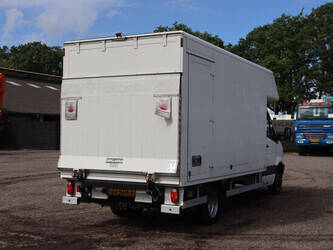 2009-volkswagen-crafter-1493524-49305324