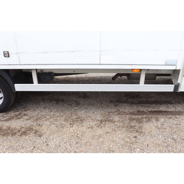 2009 Volkswagen CRAFTER-49305344