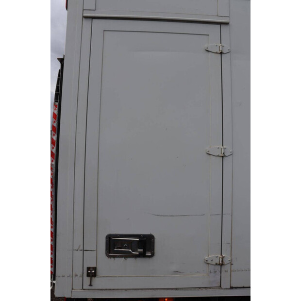 2009 Volkswagen CRAFTER-49305351