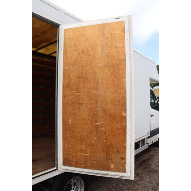 2009 Volkswagen CRAFTER-49305352
