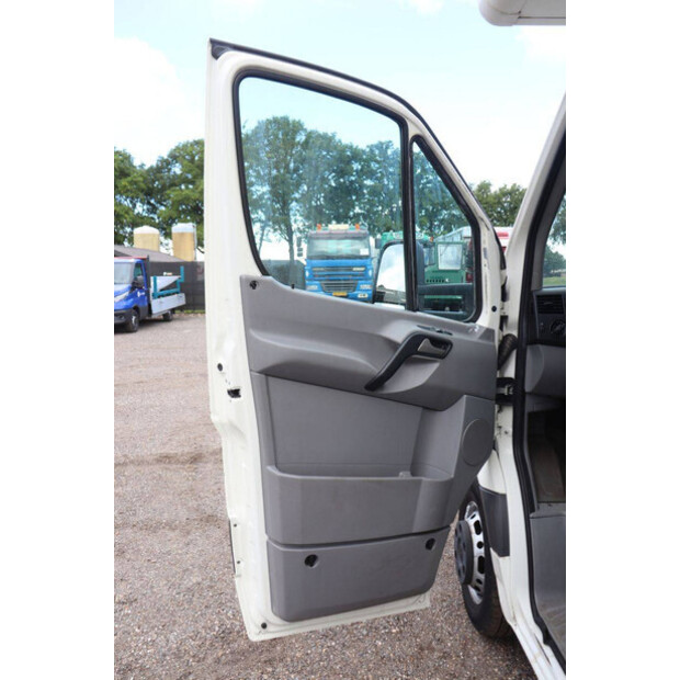 2009 Volkswagen CRAFTER-49305354